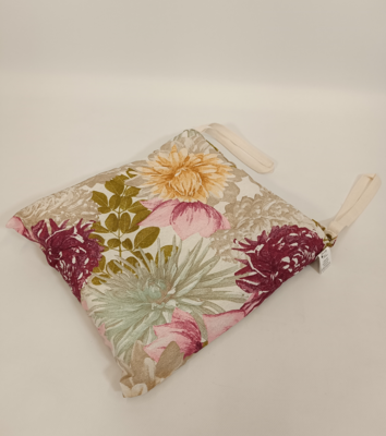 JASTUK NA 4 TOČKE NOVO Tellini S.R.L. Veleprodajna odjeća